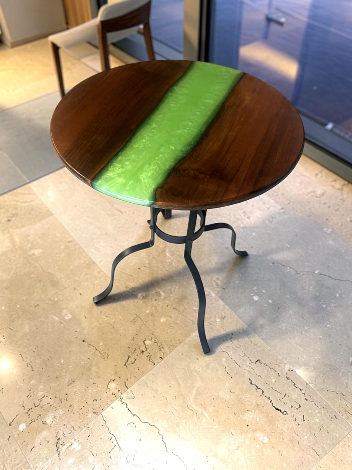 El Yapımı Epoksi & Ceviz Ağacı Yuvarlak Sehpa- Metal Ayaklı,  Designer River Table - Görsel 12